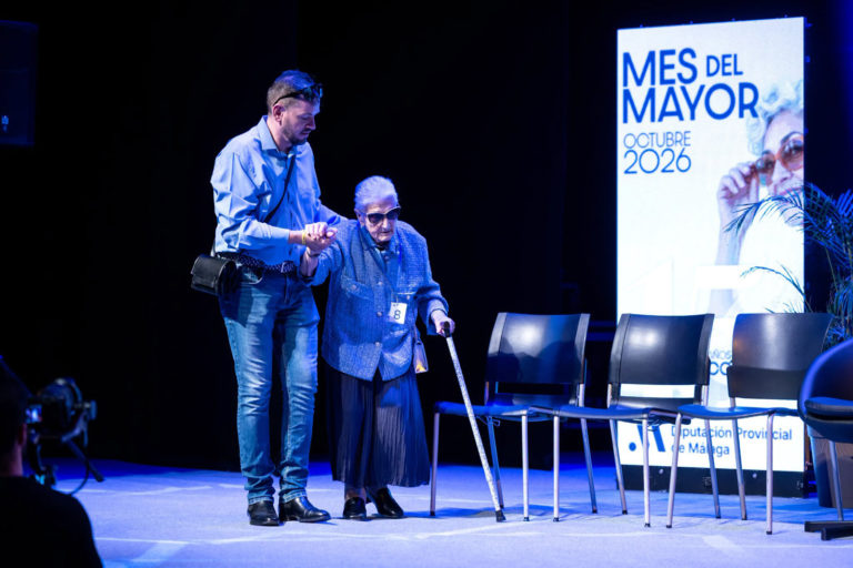 Málaga (España) 30/09/2026El presidente de la Diputación de Málaga, Francisco Salado, participa en la gala de homenaje a las personas mayores de la provincia enmarcada en las actividades del XV Mes del Mayor. En el Auditorio Edgar Neville de la Diputación de Málaga.
Foto: Daniel Pérez García-Santos