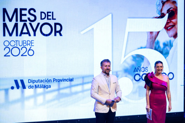 Málaga (España) 30/09/2026El presidente de la Diputación de Málaga, Francisco Salado, participa en la gala de homenaje a las personas mayores de la provincia enmarcada en las actividades del XV Mes del Mayor. En el Auditorio Edgar Neville de la Diputación de Málaga.
Foto: Daniel Pérez García-Santos